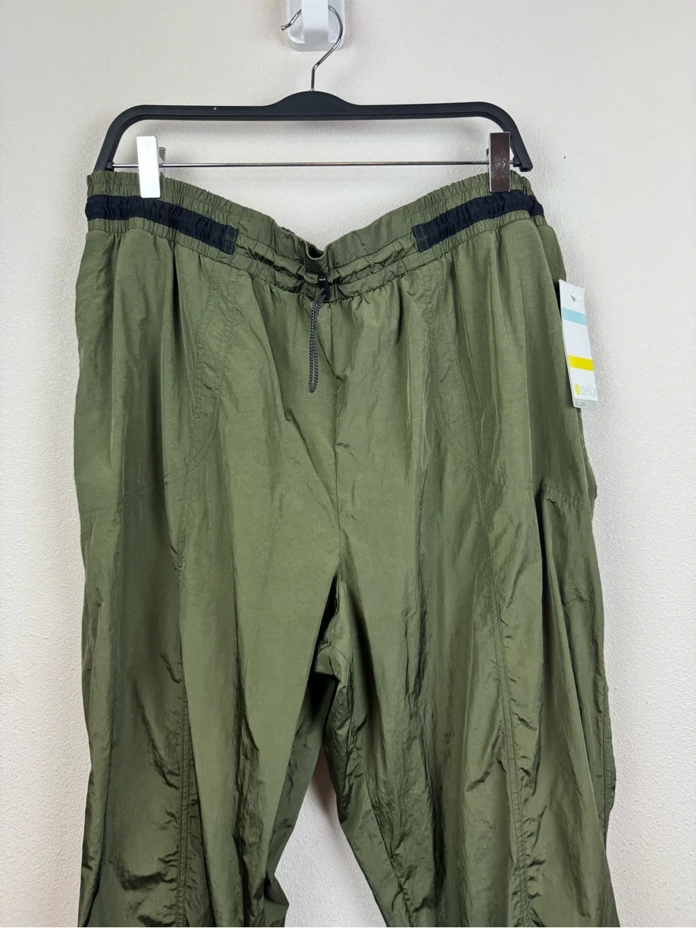 NWT Zella olive green windbreaker jogger pants sz 1X
